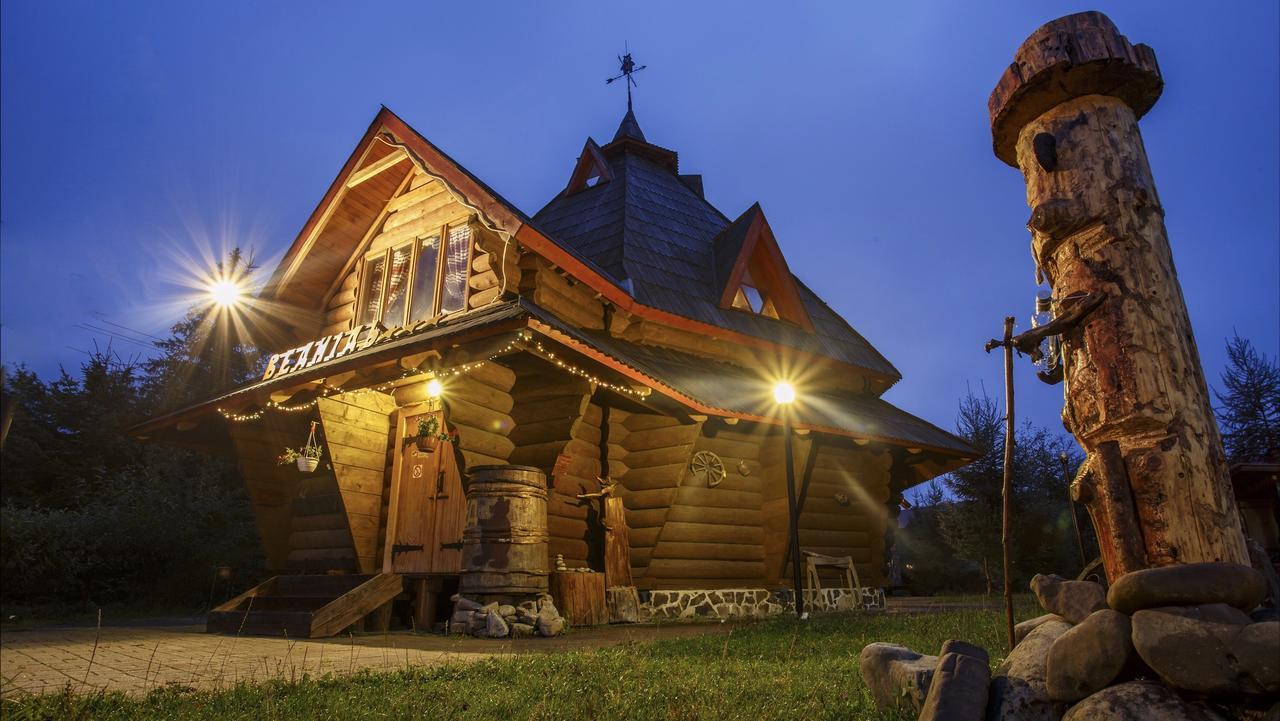 Vedmid Hotel Myslovka Buitenkant foto